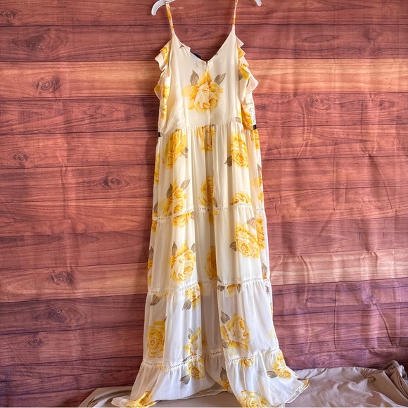 Disney Beauty and the Beast yellow floral rose maxi dress. Size L - Picture 7 of 11